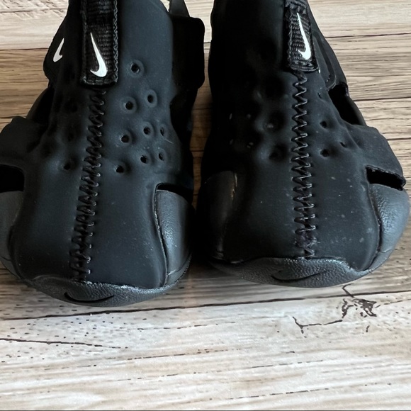 SOLD Boys Nike Sunray Protect 2 Sandals | Infant/Toddler shoes | Size 4C - Picture 14 of 15
